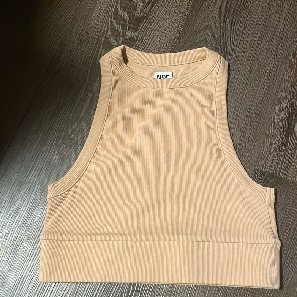👡 NSF | tan ribbed crop top size small like new!